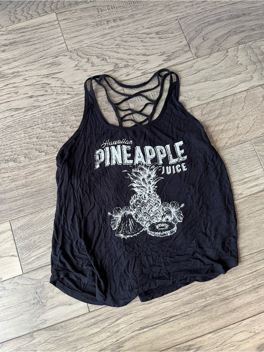 Black Pineapple Graphic Crisscross Tank Top